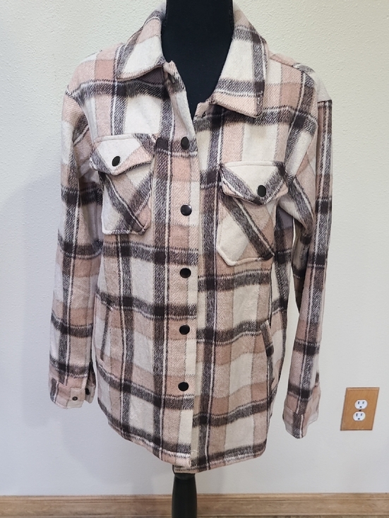 Michelle Mae Jackets & Blazers - Michelle Mae Plaid Utility Shacket in Cream & Brown NWT